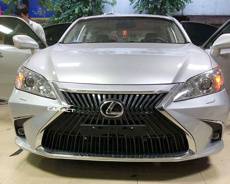 Lexus ES240 Bumper