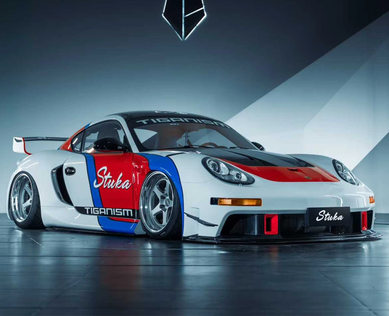 Porsche Cayman GT race body kit