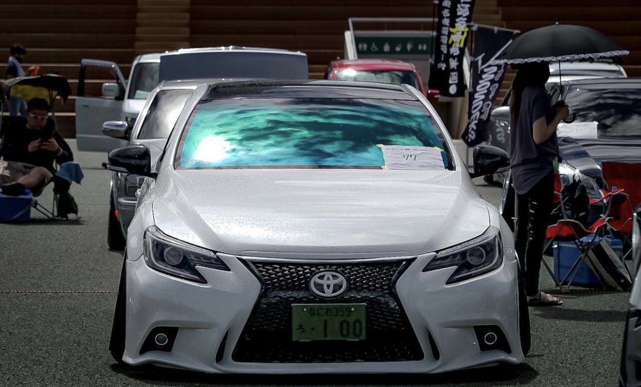 Toyota Mark X front bumper conversion