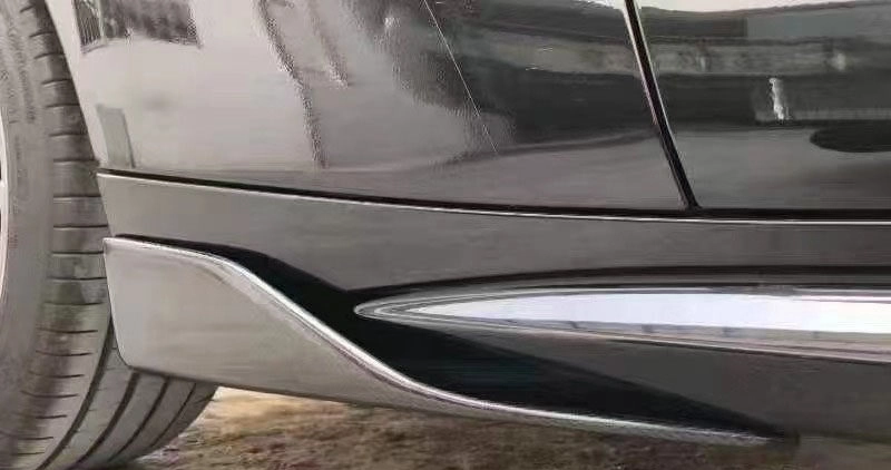 BMW F22 carbon fiber canards