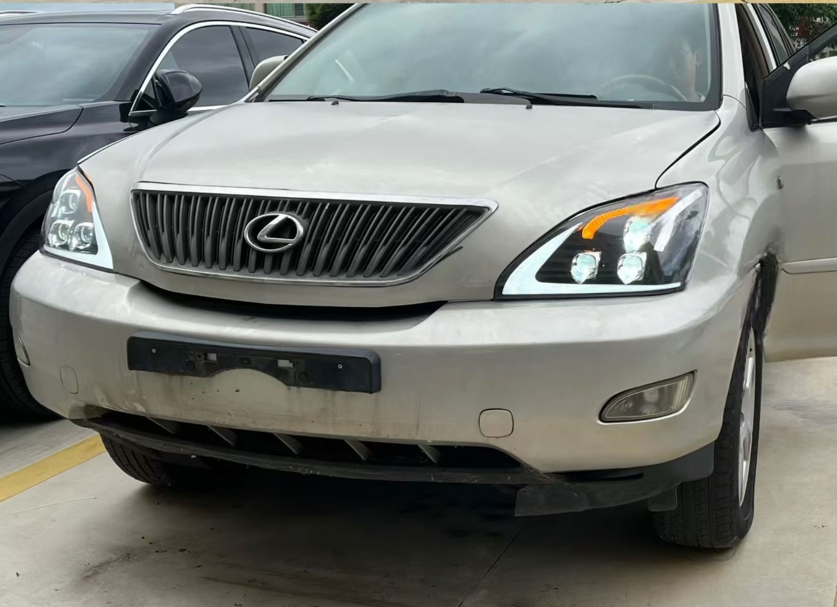 Lexus RX350 sequential turn signal headlights